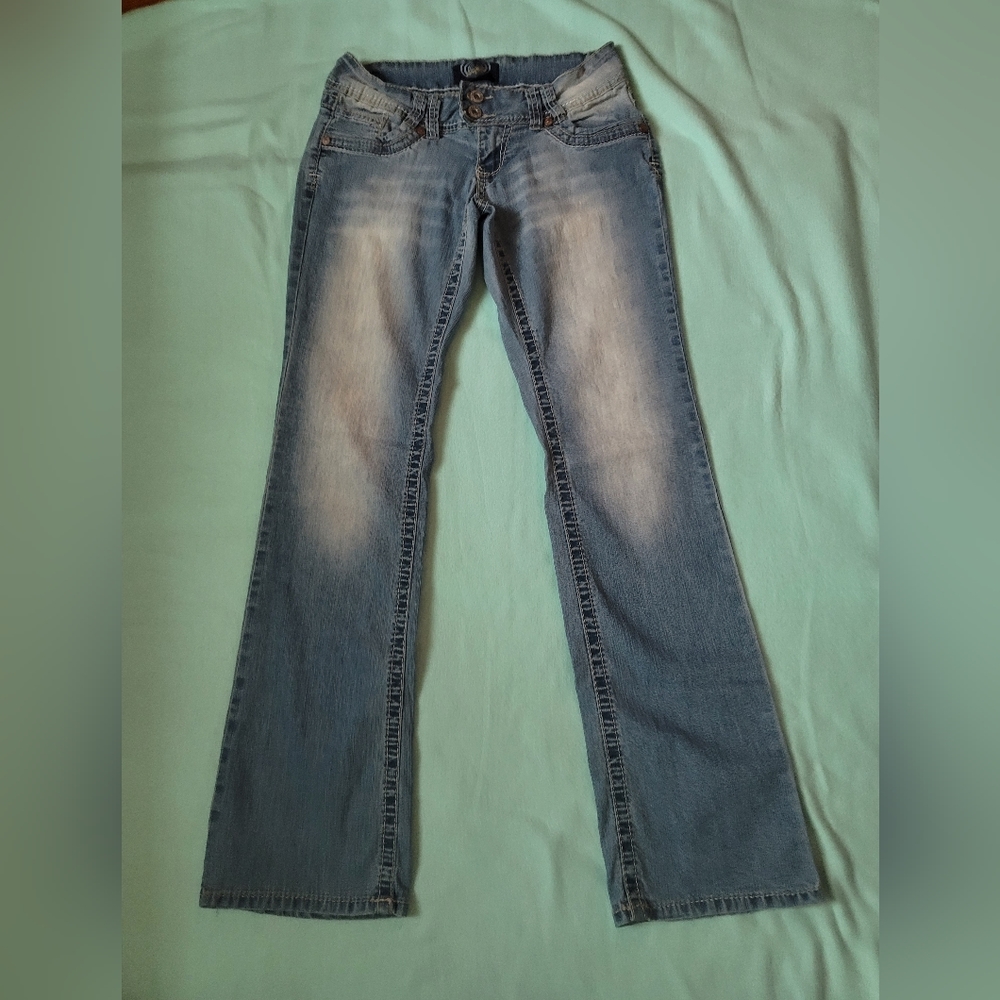 Jeans - Picture 2 of 6